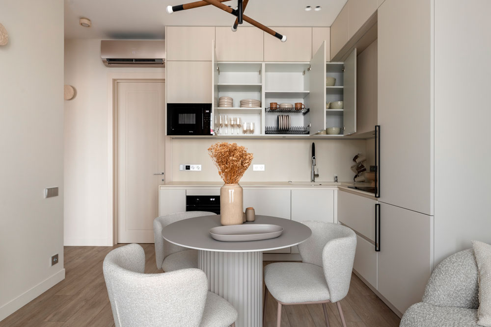 Сливочно-шоколадная квартира, в которой хочется остаться каждому