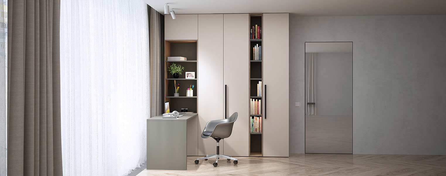 Шкаф на балкон с полками и витриной - фото No 1