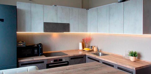 Функциональность. Минимализм. Дизайн, в который влюбился. Думаете, это дорого?