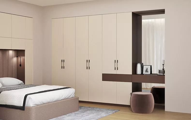 Мебель в спальню с антресольными шкафами