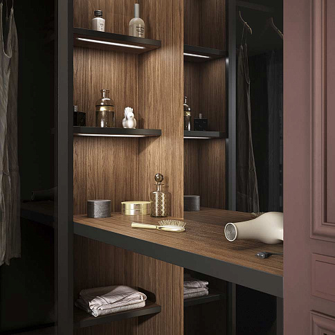 Встроенный шкаф со стеклом и зеркалом в спальню - детальное фото № 5