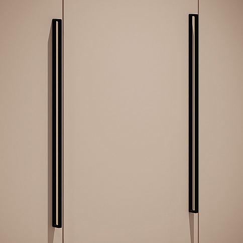 Трёхдверный распашной шкаф с зеркалом в прихожую - детальное фото № 9