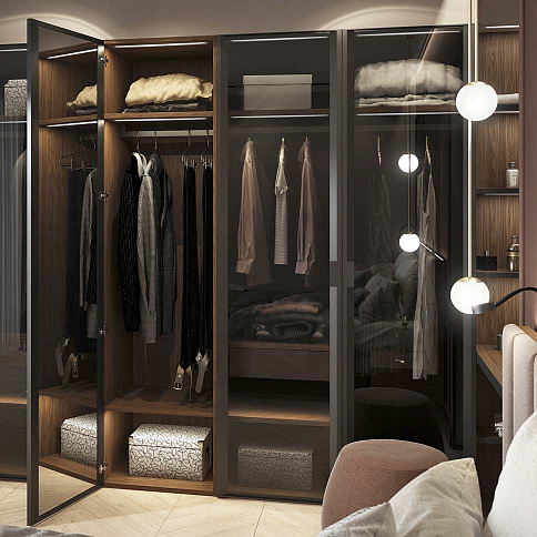 Встроенный шкаф со стеклом и зеркалом в спальню - детальное фото № 2