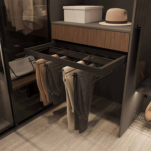 Гардеробная комната 10 - детальное фото № 5